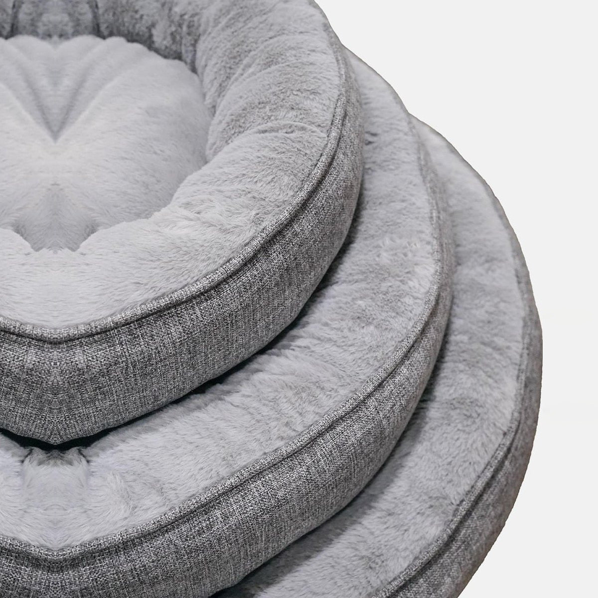 Culcus Bunny rotund, gri, pentru caini