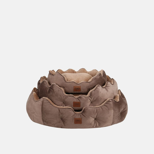 Culcus Elsa maro taupe cu interior bej, cu margine ondulata