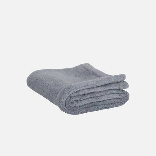 Patura Dreamweave gri pentru caini, impaturita